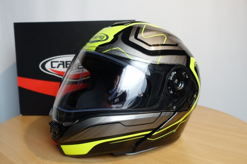 Casco Caberg Levo vista 3/4