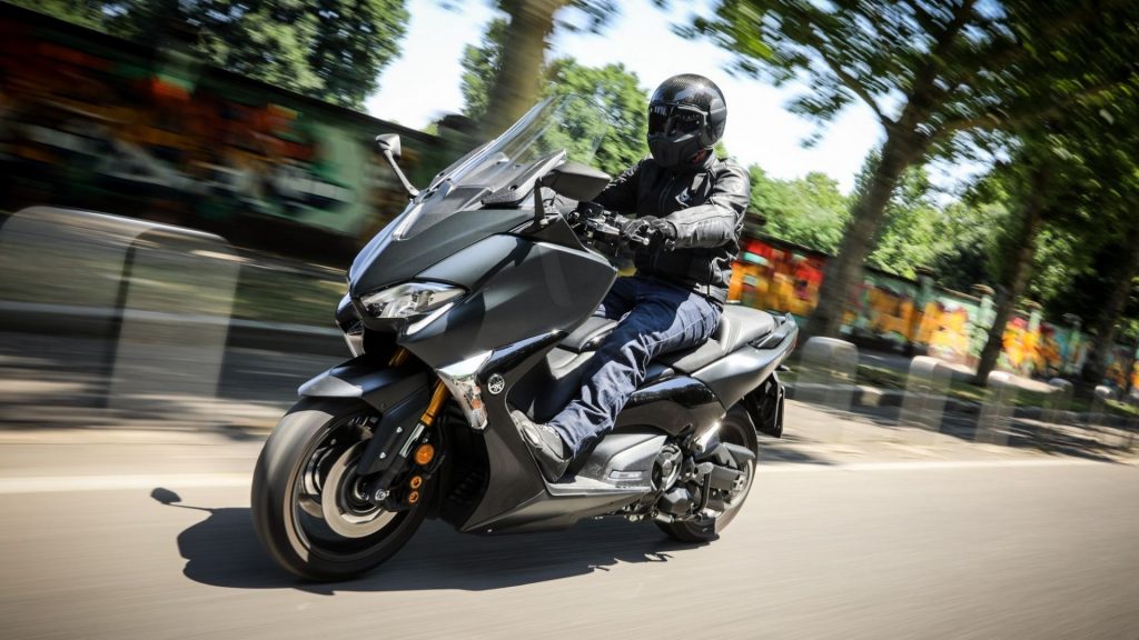 Casco caberg in azione