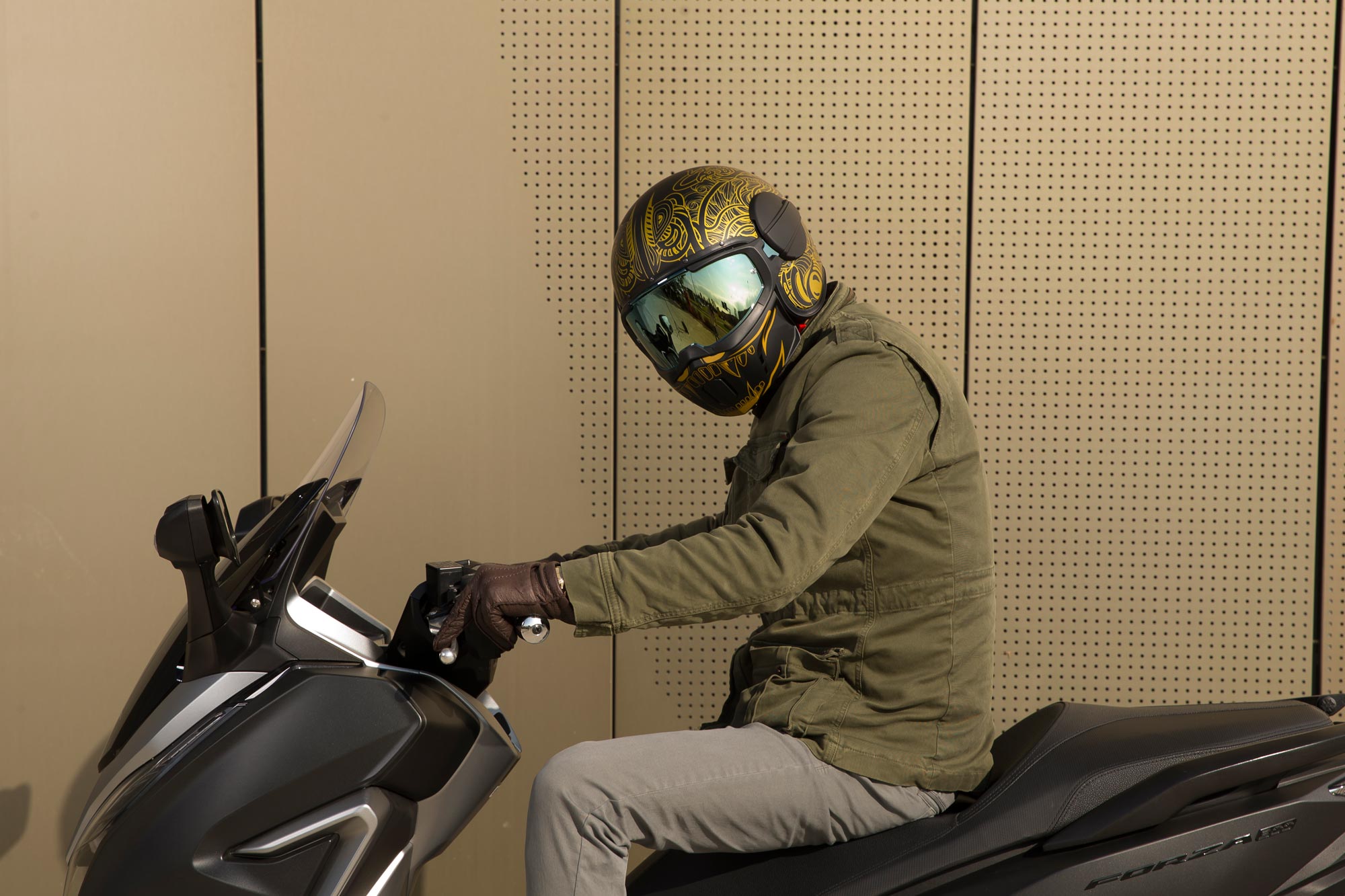 Test Sharp e caschi Caberg: quando anche le “stelle” fanno la differenza -  Caberg World
