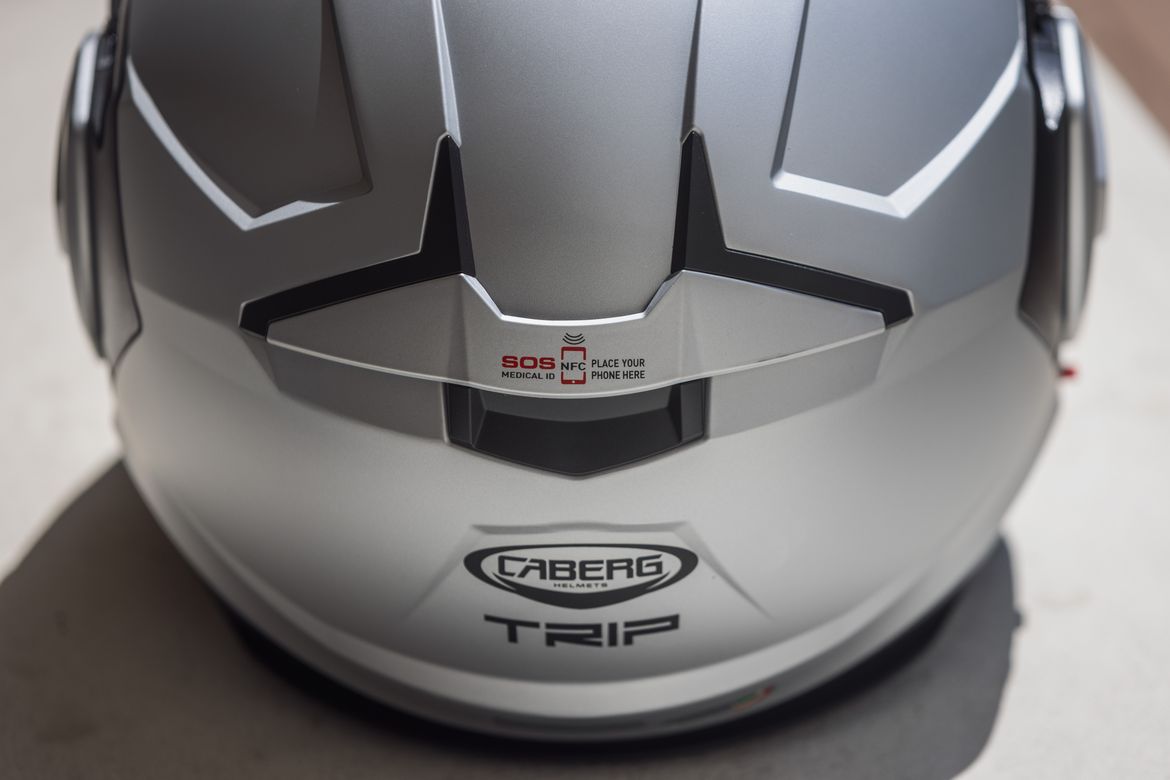 Caberg SOS Medical ID sul retro del casco