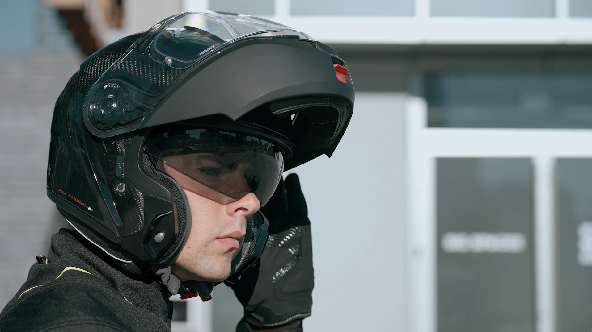 Immagine del casco LEVO X