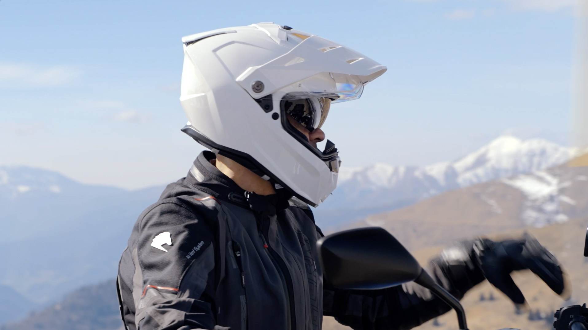 Immagine del casco TANAMI